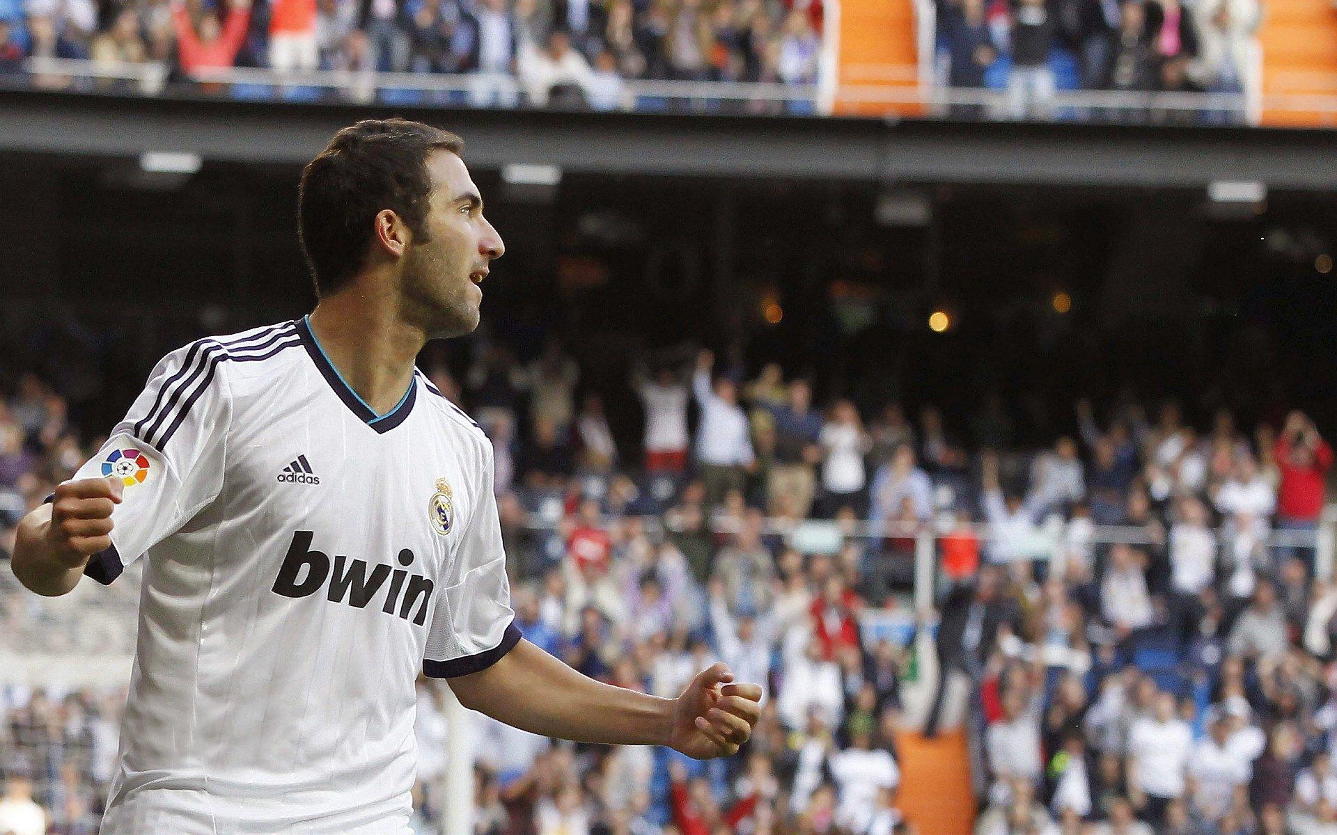 【奥客竞彩官网】芝加哥市长宣布设立贝拉尔·穆罕默德日 致敬UFC冠军的传奇人生