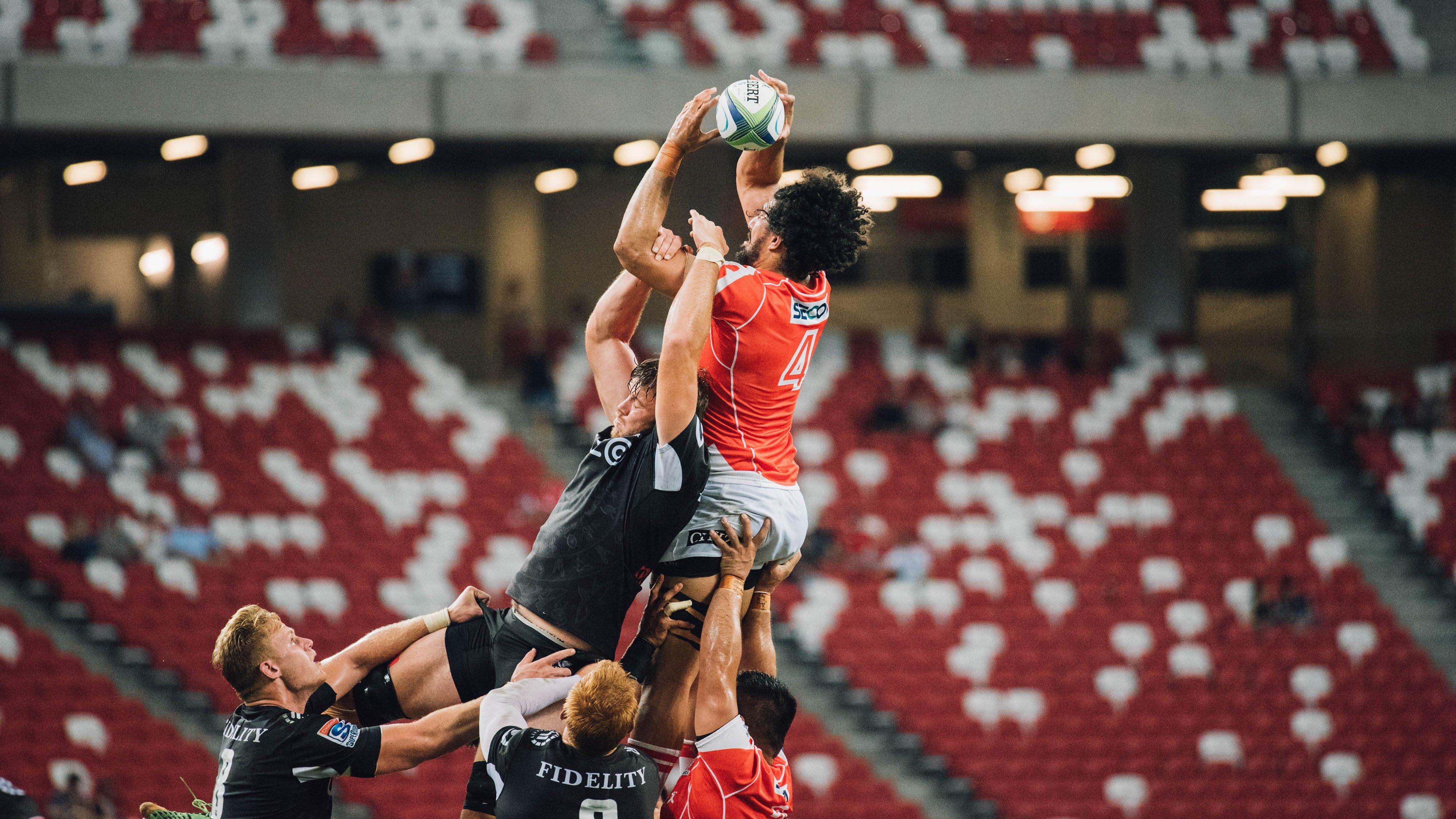 澳客体育：罗家双胞胎闪耀俱乐部联赛，兄弟同心剑指最高舞台